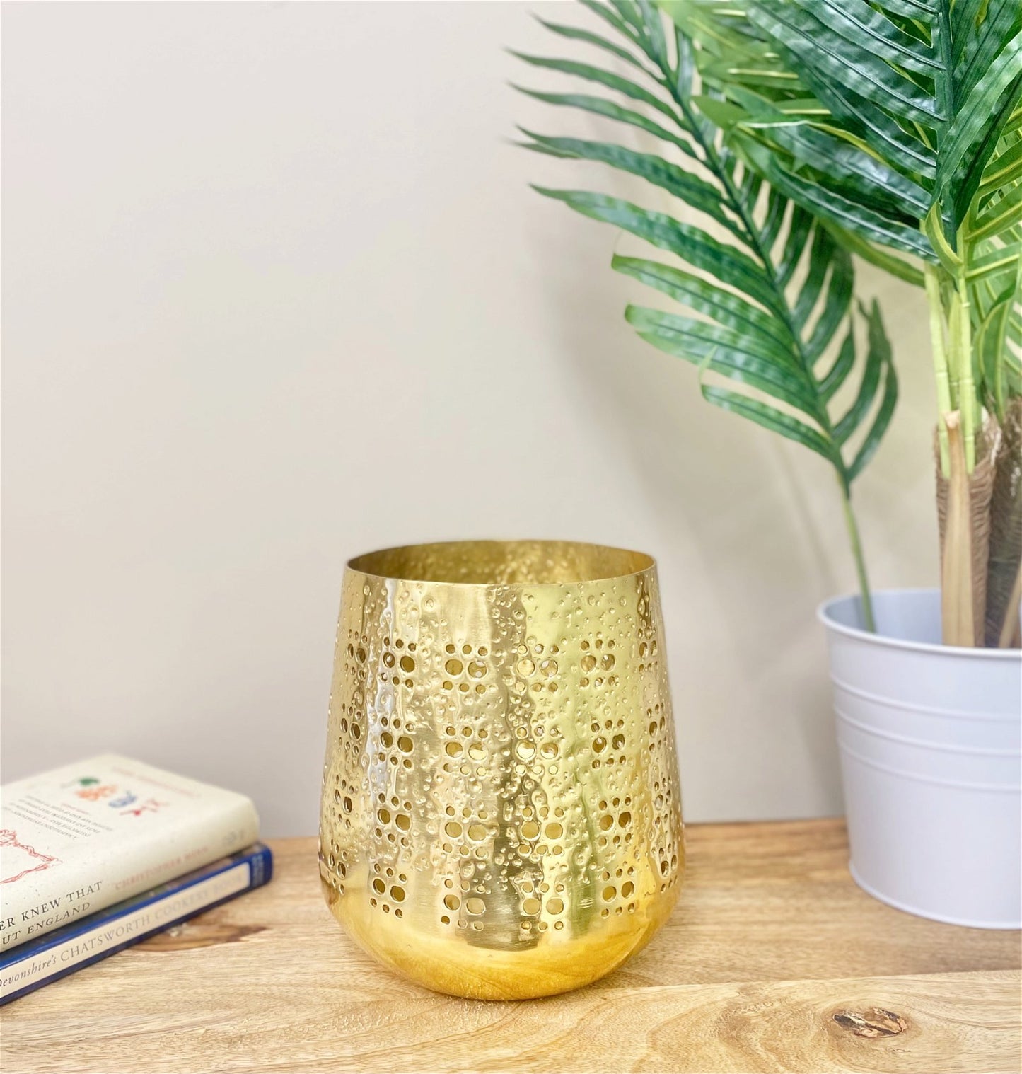 Large Gold Candle Pot 20cm